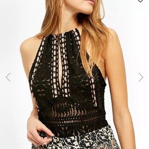 Free people NWT Bombay crochet Cropped Tank Top black- med